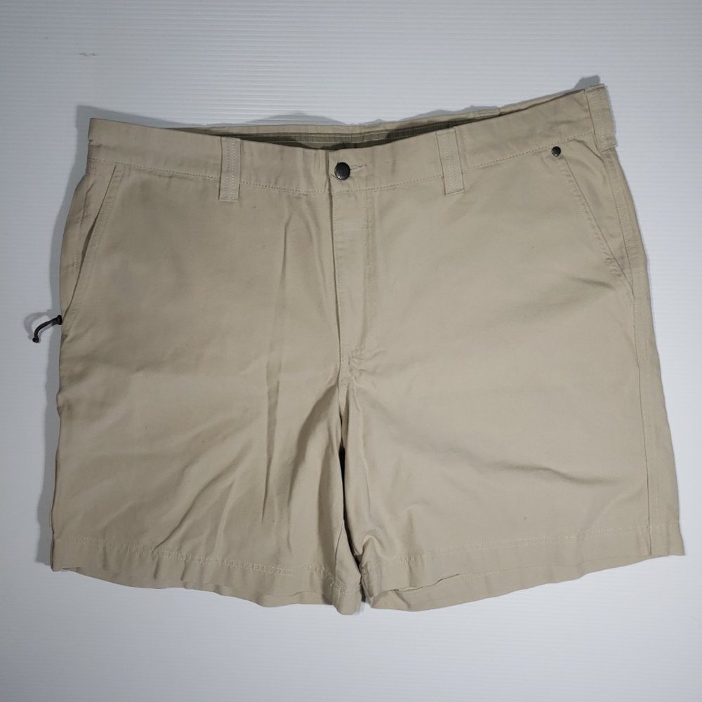 NWT Columbia Modern Classic Shorts Khaki Chinos Flat-Front Uniform Hiking